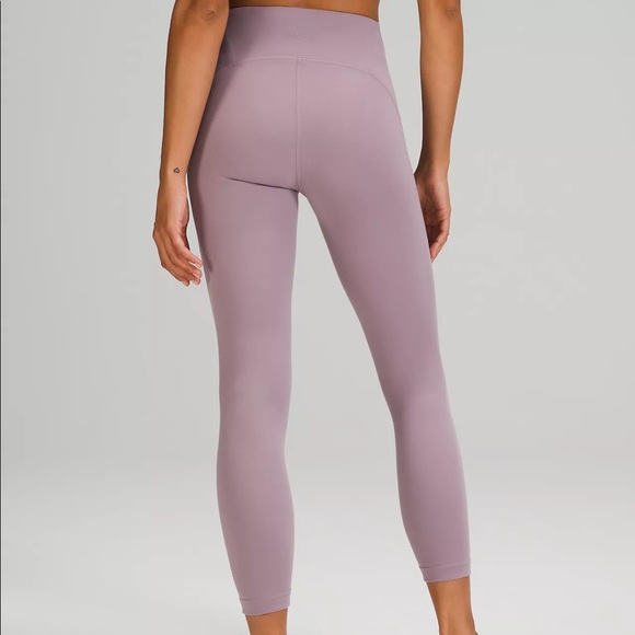 Lululemon Instill HR Tight 25”, Size 2 - Picture 3 of 5